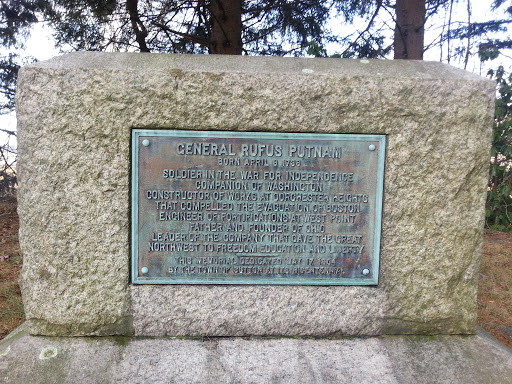 General Rufus Putnam Monument 