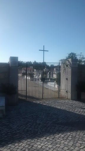 Entrada Do Cemitério De Vilamar