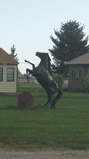 Horseplay Stables Statue