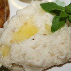 Sandy's Holiday Mashed Potato Casserole
