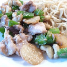 Chicken With Cashew Nuts
