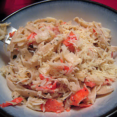 Garlicky Crab With Pasta
