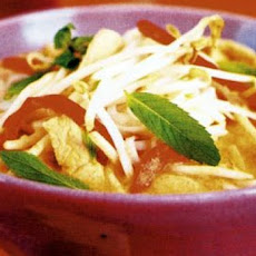 Chicken Laksa (Low Fat and Delicious)