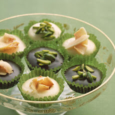 Sweet Nut Cups