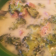 Low Carb Cheesy Broccoli Chowder