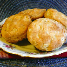 Walla Walla Onion Biscuits