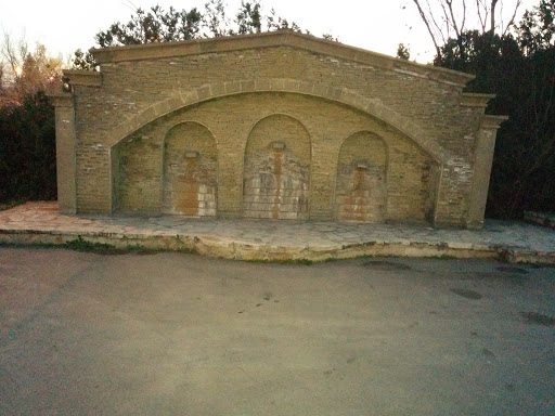 Agruni Memorial