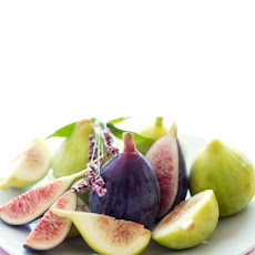 Gingered-flavored fig tartlets