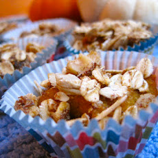 Pumpkin Crunch Muffin Bites