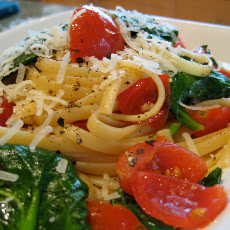 Linguine w/ Turkey Sausage, Pancetta, Spinach, Baby Tomatoes & Pecorino