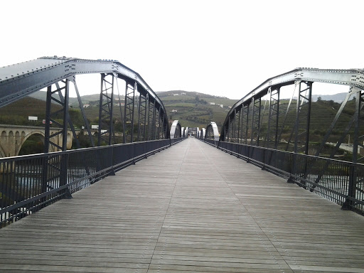 Ponte Ferroviaria Da Régua
