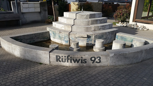 Brunnen Rüfiwis 93