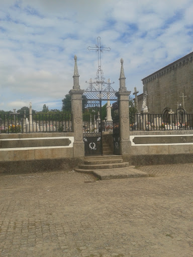 Cemitério de Ferreira