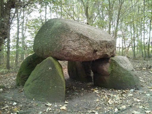 Megalithgrab