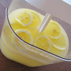 Plantation-Style Vanilla Lemonade