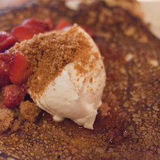 Strawberries With Cheesecake Cream