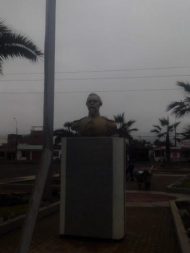 Busto Don José De San Martín