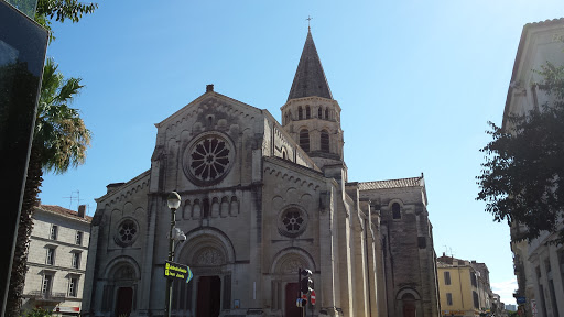 Nîmes, Église Saint-Paul
