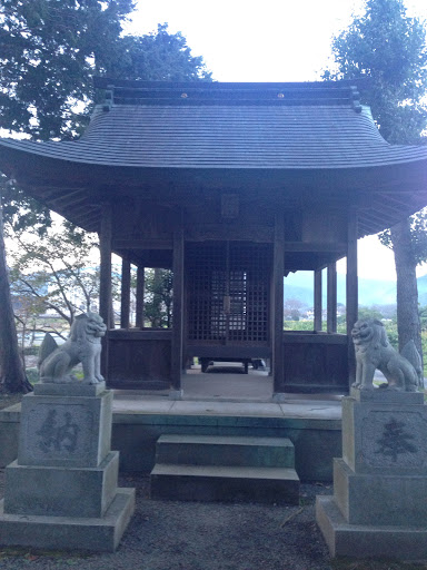 Ryuseki Shrine 龍石神社