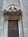 Uscita laterale del Duomo di Pisa