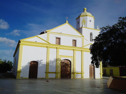 Iglesia De Pueblo Nuevo