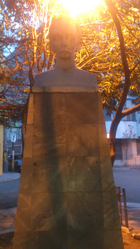Busto Parque La Libertad