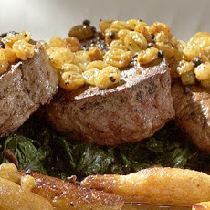 Filet of Beef with Raisin and Pepper Sauce