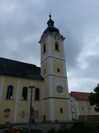 Kath. Kirche Hartkirchen