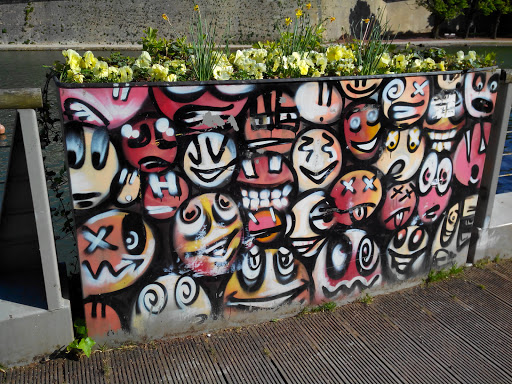 Graffiti Faces