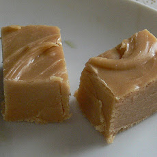 Peanut Butter 'n' Fudge Filled Bars
