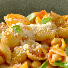Pasta with Chickpea-Tomato Sauce
