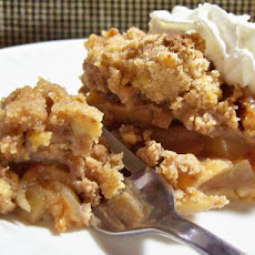 Pennsylvania Dutch Apple Crumb Pie