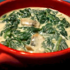 Easy Skillet Creamed Spinach