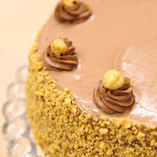 Hazelnut Cake with Praline and Milk Chocolate Buttercream Frosting