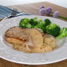 Skillet Apple Pork Chops