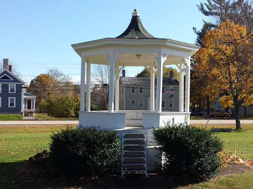 Kingston Common Bandstand