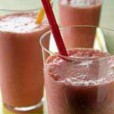 Quick ‘n Easy Strawberry and Banana Smoothie