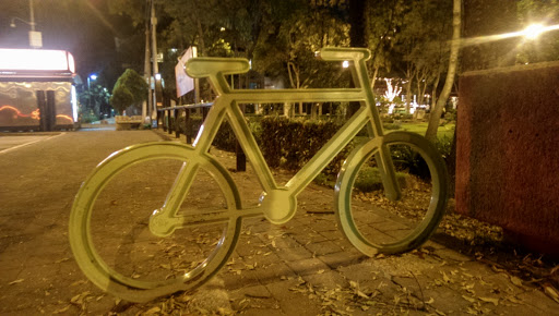 Bicicleta Bicentenario - Parque Lincoln 