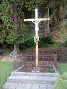 Kríž pod kláštorom