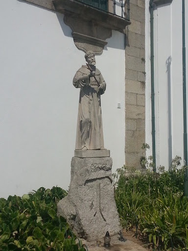 Estátua do Monge