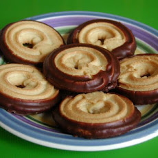 Chocolate Glaze (That Hardens when Cool)