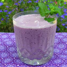 Very Berry Blueberry Smoothie