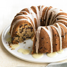Glazed Pecan-Raisin Cake