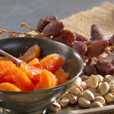 Macerated Oranges with Dates and Pistachios