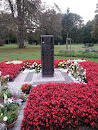 Südfriedhof / Black Obelisk I