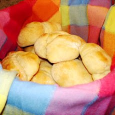 Hearty Wheat Yeast Rolls