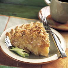 Cinnamon Crumble Apple Pie