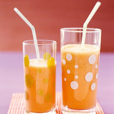 Mango-Carrot Smoothie