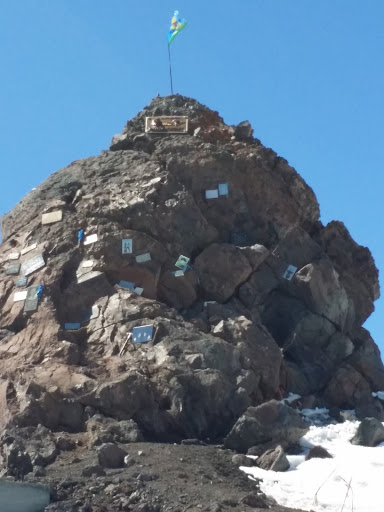 Мемориал Погибшим Альпинистам На Приюте11 Эльбрус