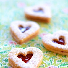 Linzer Cookies